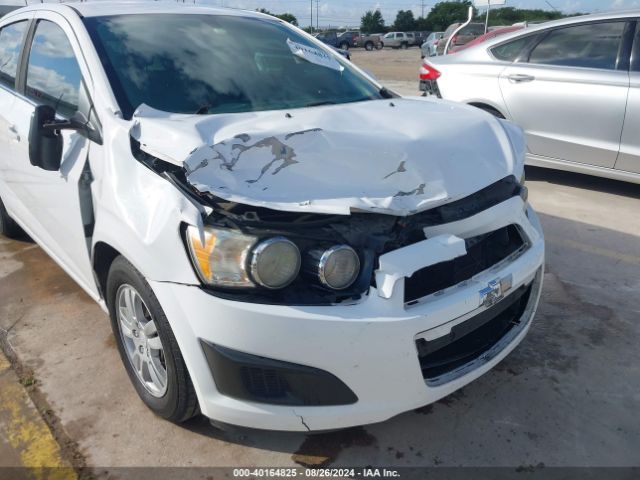 1G1JC6SH2F4109376 Chevrolet Sonic Lt Auto
