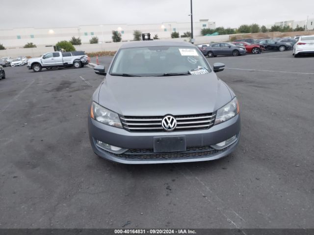 1VWAT7A35FC083507 Volkswagen Passat 1.8t Limited Edition