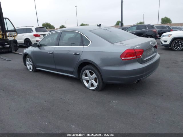 1VWAT7A35FC083507 Volkswagen Passat 1.8t Limited Edition