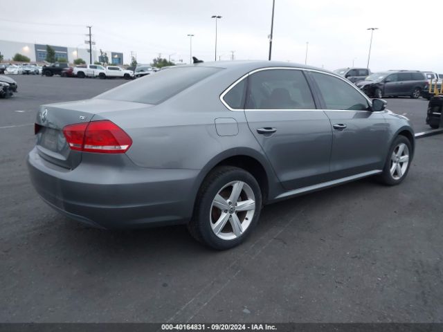 1VWAT7A35FC083507 Volkswagen Passat 1.8t Limited Edition
