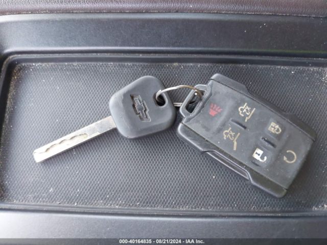 1GNSCHKC3HR166095 Chevrolet Suburban Lt