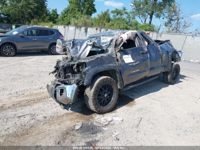 5TFUY5F17HX631404 Toyota Tundra Sr5 5.7l V8
