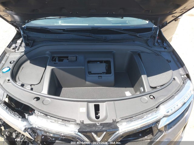 Vinfast Vf 8 Eco 2023 RLLV1AEB3PH003012 Image 10