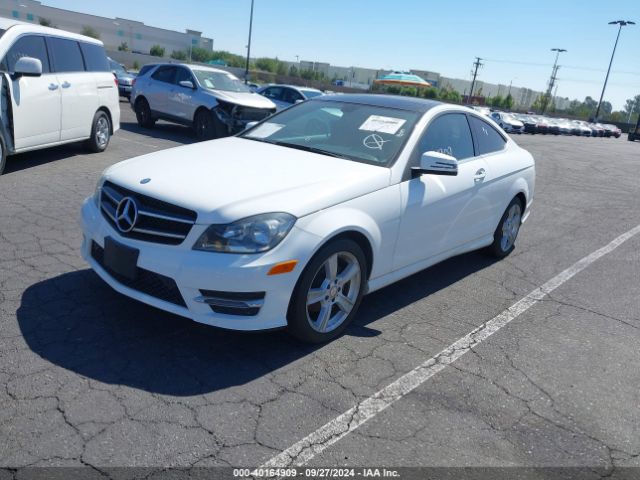 WDDGJ4HB5FG442061 Mercedes-Benz C 250