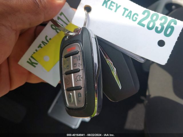 2C4RC1CGXPR525578 Chrysler Voyager Lx