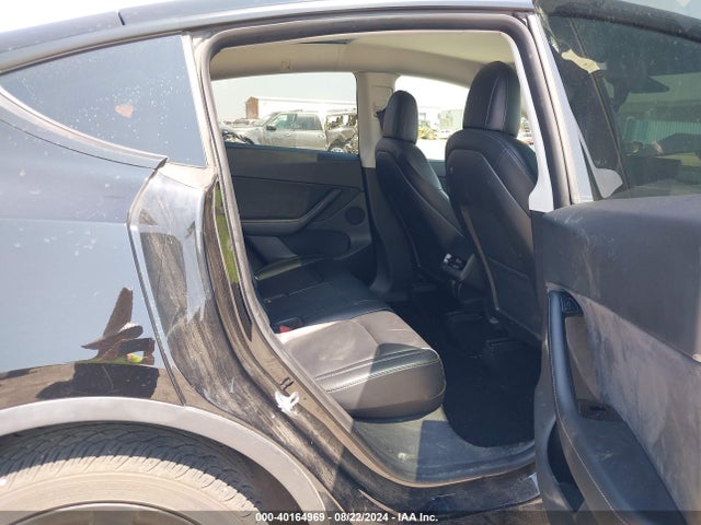 2021 TESLA MODEL Y 5YJYGDEEXMF088248 Photo 7