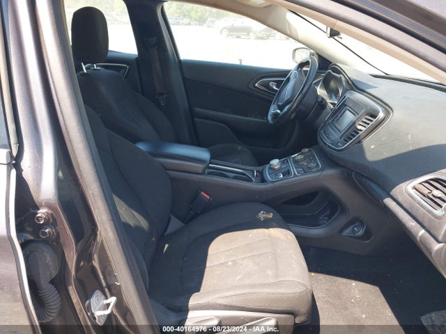 Chrysler 200 Limited 2016 1C3CCCAB1GN127055 Image 5