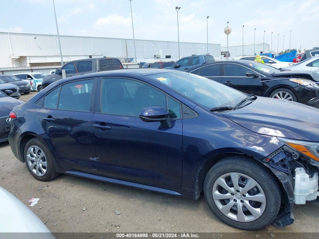 Toyota COROLLA LE 2022 5YFEPMAE7NP311005 Image 14