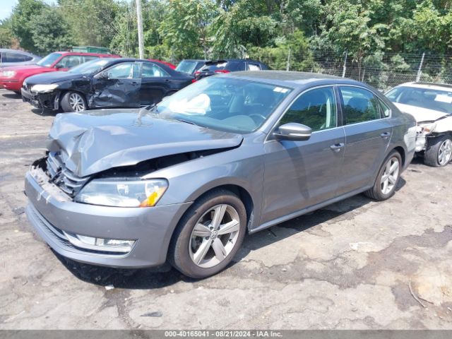 1VWAT7A35FC088982 Volkswagen Passat 1.8t Limited Edition