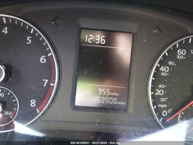 1VWAT7A35FC088982 Volkswagen Passat 1.8t Limited Edition