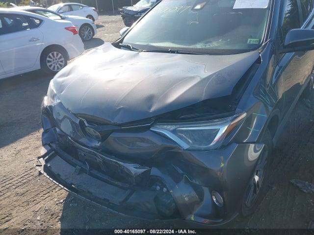 Toyota Rav4 Xle 2017 JTMRFREV8HJ131343 Image 6