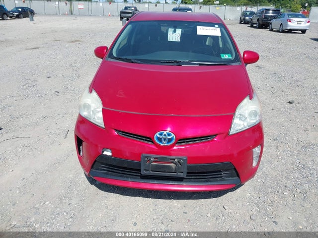 Toyota Prius Three 2014 JTDKN3DU2E1744323 Image 6