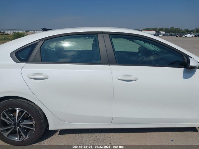 KIA Forte Lxs 2024 3KPF24AD0RE779689 Image 13