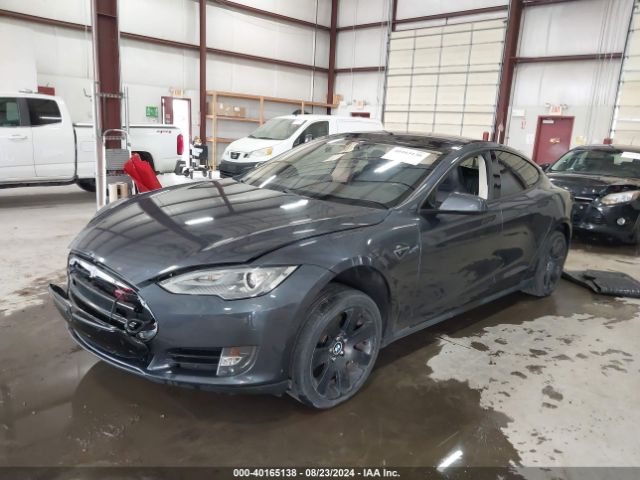 5YJSA1H10EFP63945 Tesla Model S P85