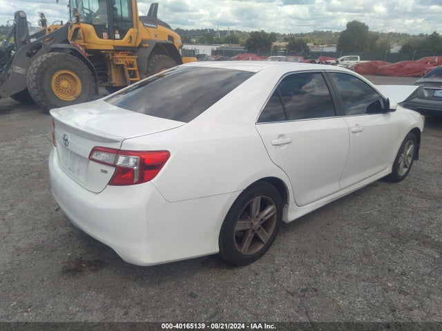 Toyota CAMRY SE 2014 4T1BF1FKXEU375525 Image 4