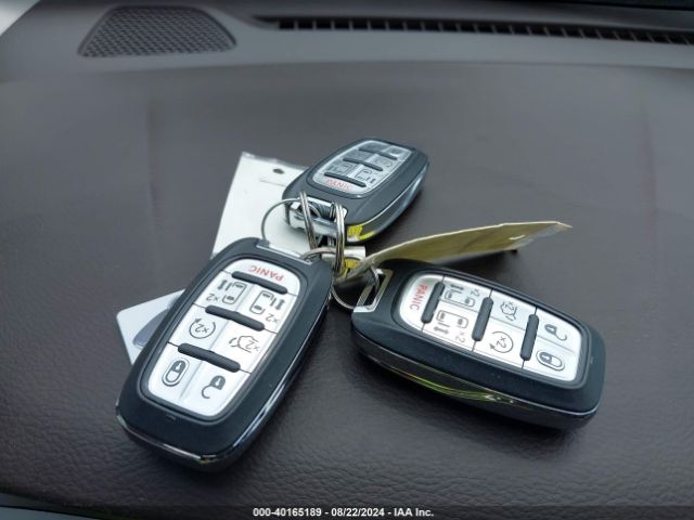 2C4RC1EG8JR355144 Chrysler Pacifica Touring L Plus