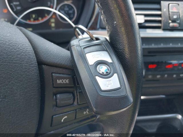 WBA3C3G52FNT52951 BMW 320i Xdrive