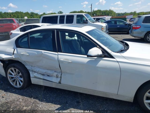 WBA3C3G52FNT52951 BMW 320i Xdrive
