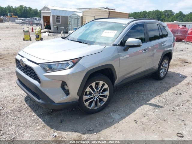 2T3C1RFV9KC008843 Toyota Rav4 Xle Premium