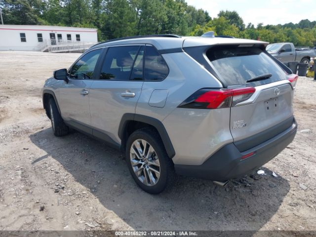 2T3C1RFV9KC008843 Toyota Rav4 Xle Premium