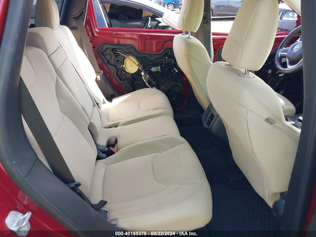 Jeep Cherokee Latitude 2016 1C4PJMCB5GW133229 Image 8