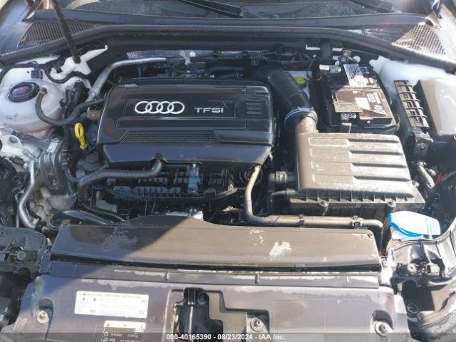 WAUBEGFF6KA081742 Audi A3 45 Premium