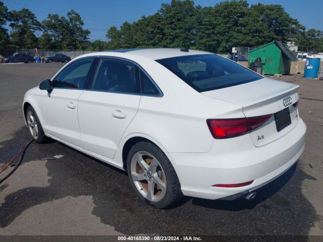 WAUBEGFF6KA081742 Audi A3 45 Premium