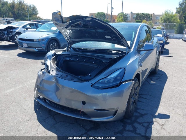 7SAYGAEE0RF124067 Tesla Model Y Long Range Dual Motor All-wheel Drive