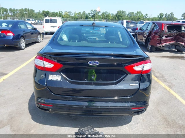 3FA6P0T9XGR230905 Ford FUSION SE