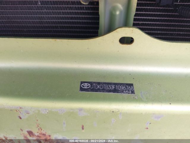 JTDKDTB30F1096768 Toyota Prius C One
