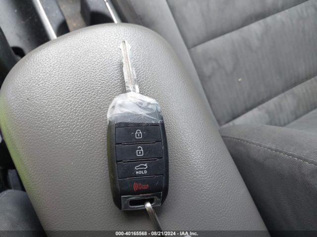 KNAFK4A66G5508143 KIA FORTE LX