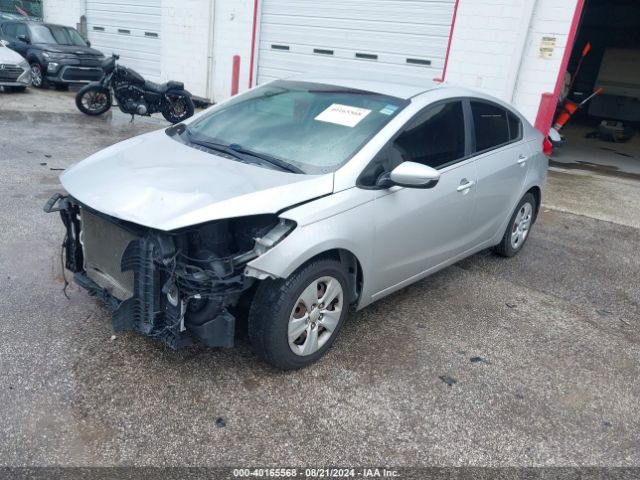 KNAFK4A66G5508143 KIA FORTE LX