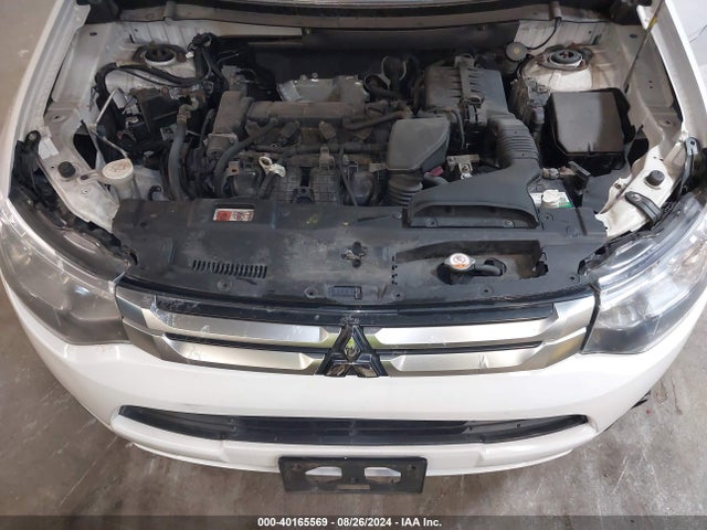 2015 MITSUBISHI OUTLANDER JA4AD3A38FZ000250 Photo 9