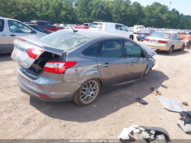 Ford FOCUS SE 2014 1FADP3F23EL425781 Image 4