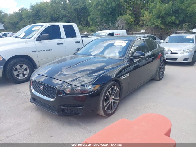 2017 JAGUAR XE SAJAD4BV6HA955613 Photo 1