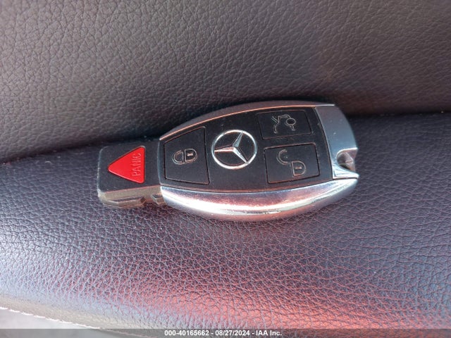 WDDWF4KB6JR413686 Mercedes-Benz C 300 4matic