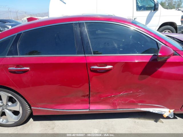 1HGCV1F96JA047377 Honda Accord Touring