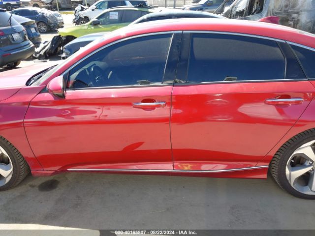 1HGCV1F96JA047377 Honda Accord Touring