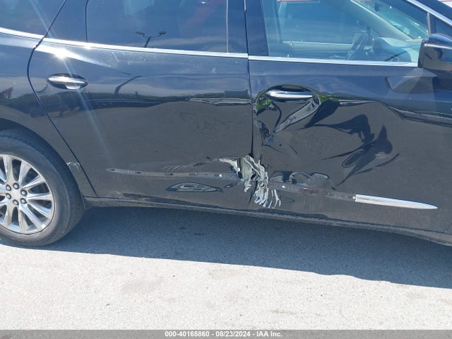 Buick Enclave Premium 2018 5GAERCKW9JJ277242 Image 19