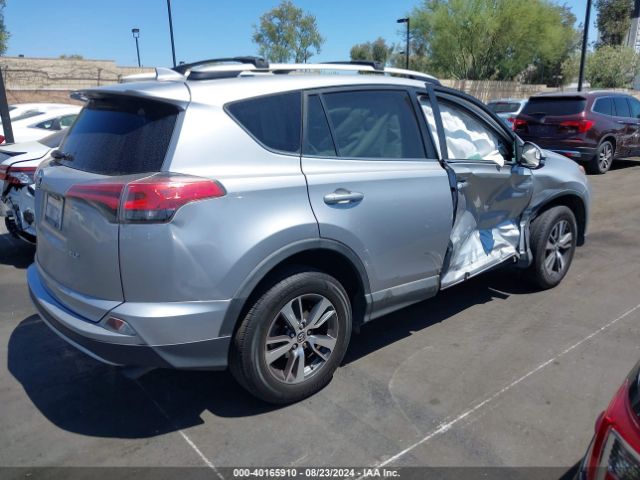 2T3WFREV6GW287660 Toyota Rav4 Xle