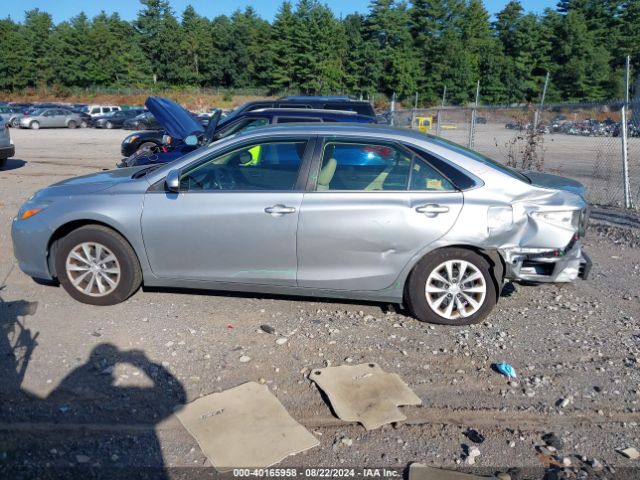 4T1BF1FK1HU783013 Toyota CAMRY LE