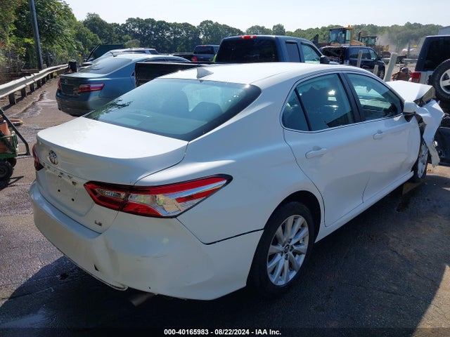 Toyota CAMRY LE 2020 4T1C11AKXLU944641 Image 4
