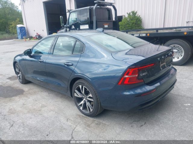 7JRL12TL1RG319859 Volvo S60 B5 Plus Dark Theme