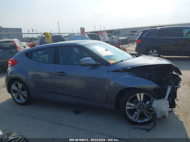 Hyundai Veloster Value Edition 2017 KMHTC6AD4HU320785 Image 14