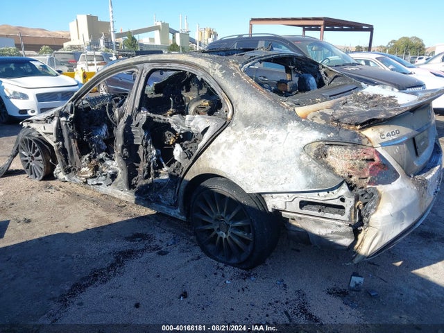 55SWF6GB8FU027815 Mercedes-Benz C 400 4matic