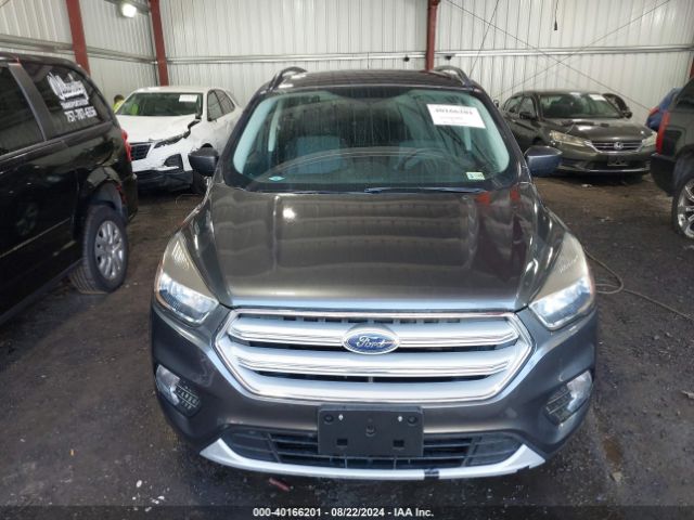1FMCU0GD9JUA02989 Ford ESCAPE SE