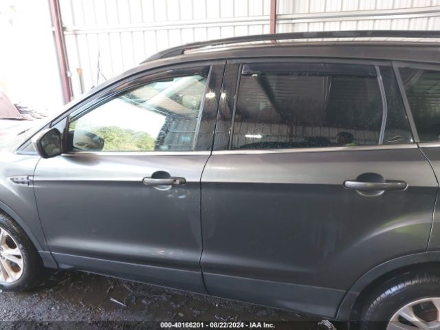 1FMCU0GD9JUA02989 Ford ESCAPE SE