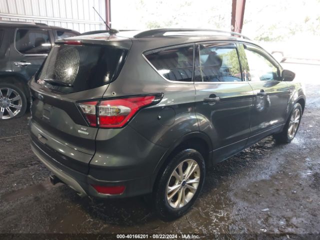 1FMCU0GD9JUA02989 Ford ESCAPE SE