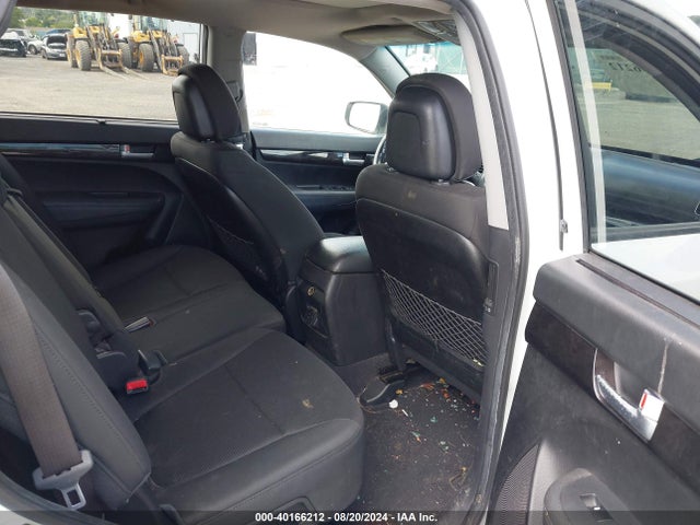 KIA Sorento Lx V6 2014 5XYKT4A70EG472140 Image 8