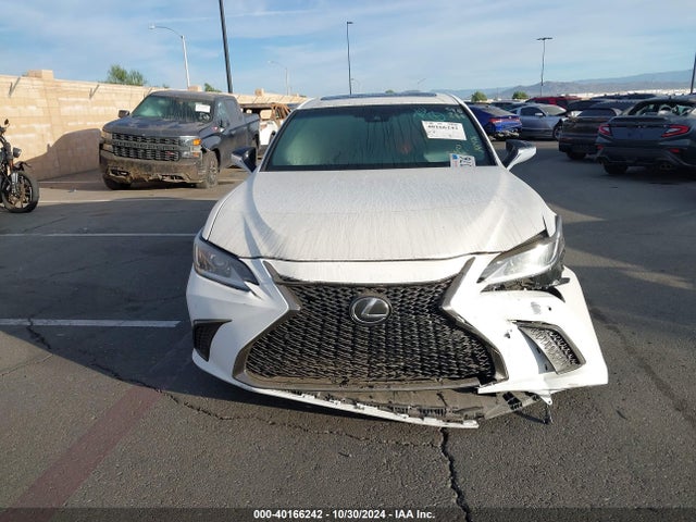 58AJZ1B1XPU141476 Lexus Es 350 F Sport Handling
